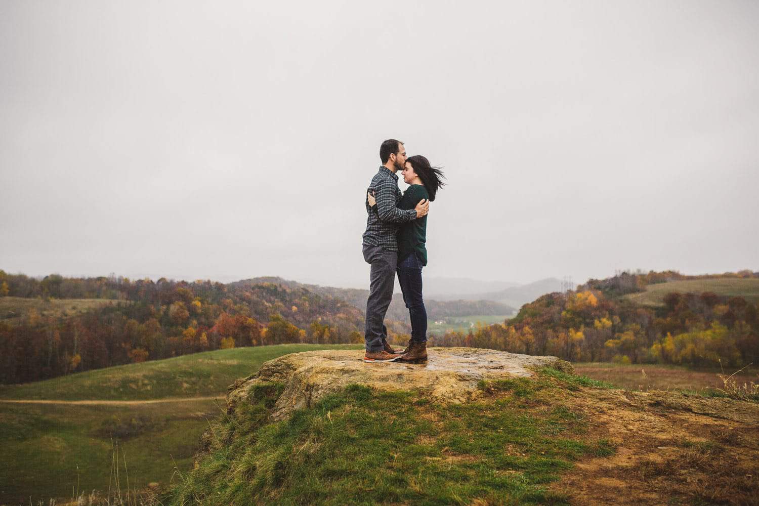 Hixon Forest Engagement - Destination Wedding Photographer | Benjamin Strong | USA and ...1500 x 1000