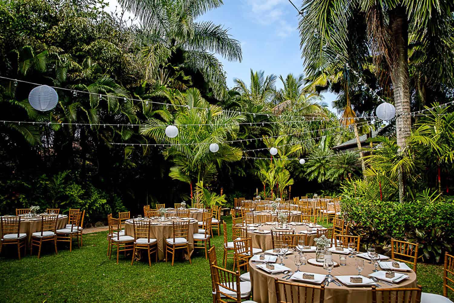 Oahu Wedding Fire Dancers - Benjamin Strong | USA and Worldwide