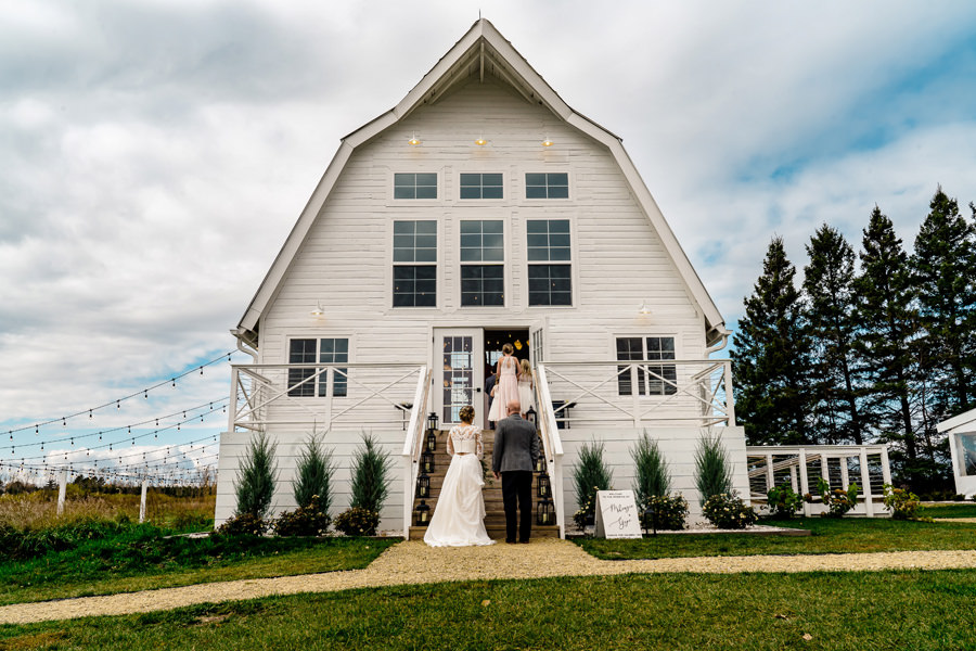 Barn Wedding Venues Minneapolis